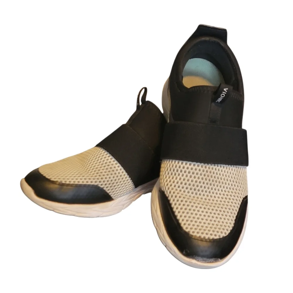 Vionic Camrie Slip-On Mesh Sneakers Shoes‎ Black/White Womens Size 7